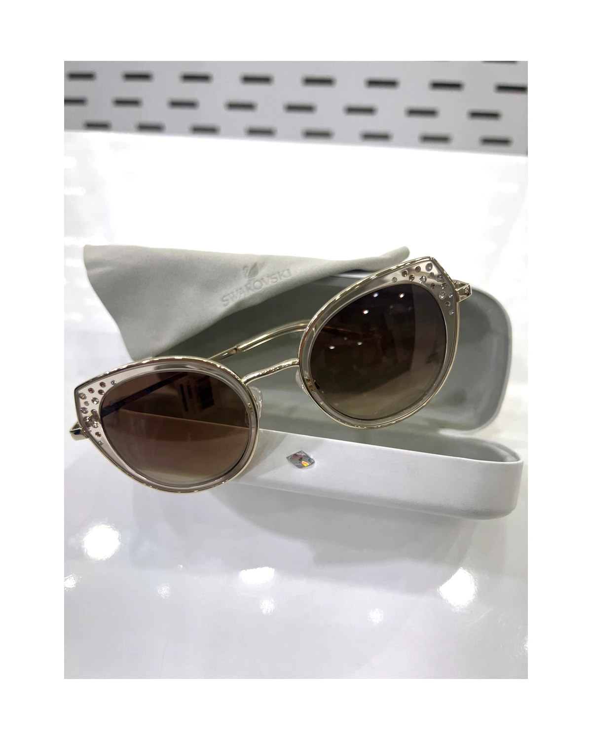 Swarovski Güneş Gözlüğü — görsel 3